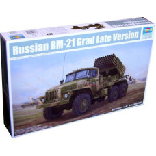 Trumpeter Wóż bojowy Russian Russian BM-21 Grad Late Version (01014)