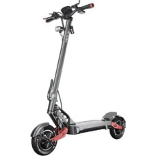 Motus Pro 10 Daytona scooter